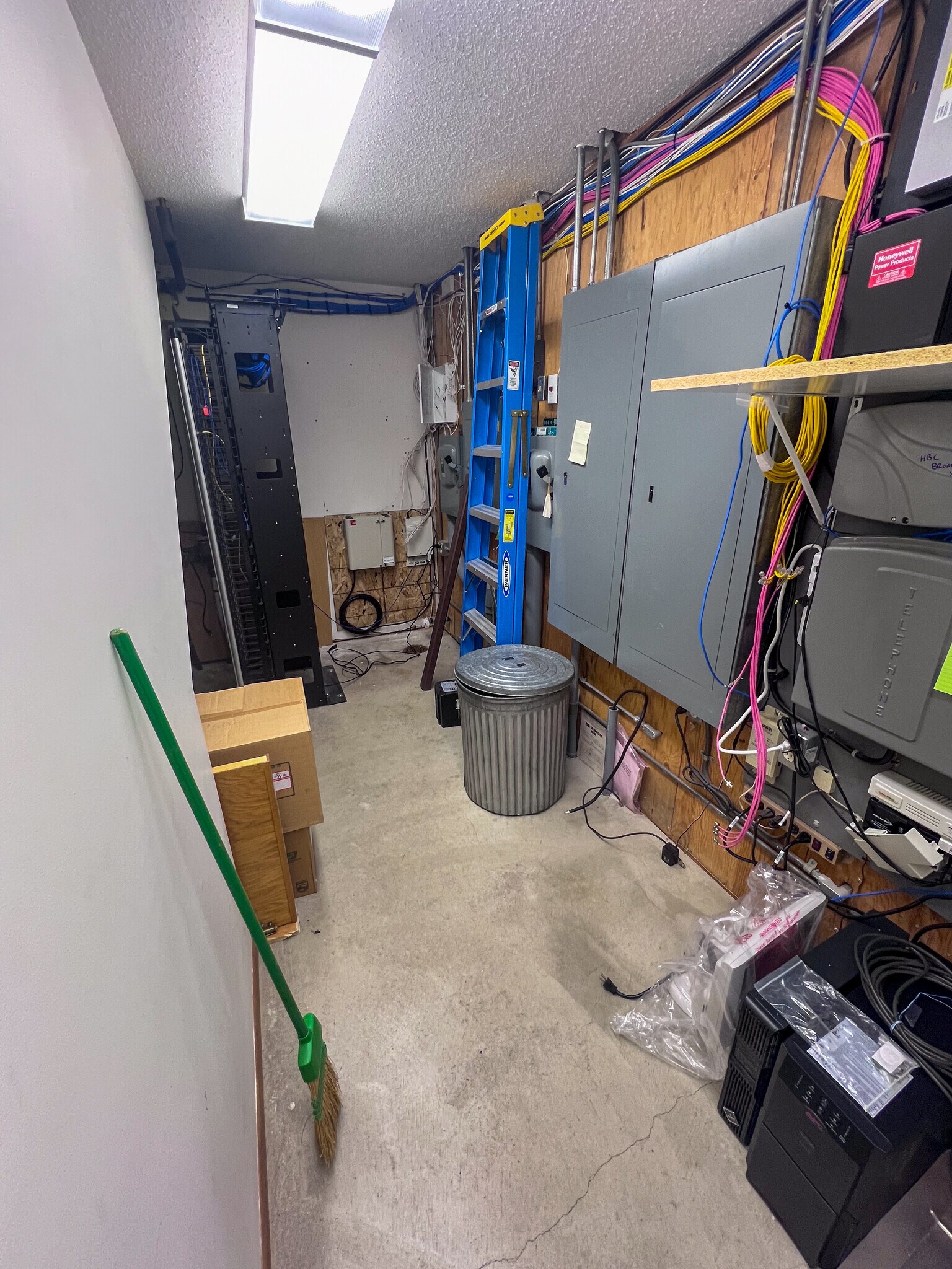 27 2nd St SW, Eyota, MN 55934 Office for Sale