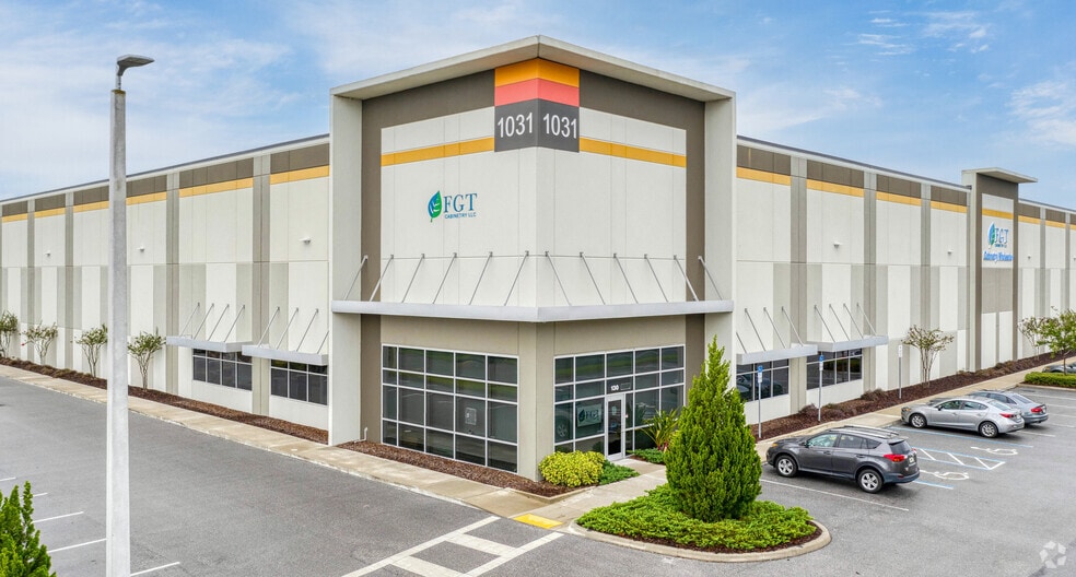 1030 Crews Commerce Pky, Orlando, FL for lease - Building Photo - Image 3 of 11