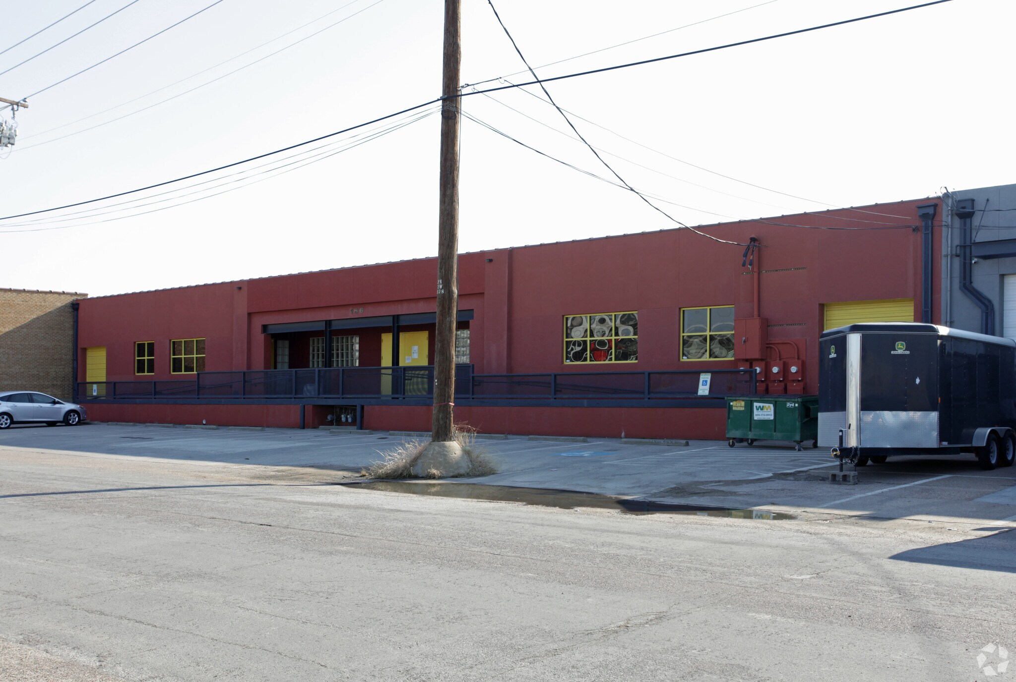 166 Express St, Dallas, TX for sale Primary Photo- Image 1 of 1