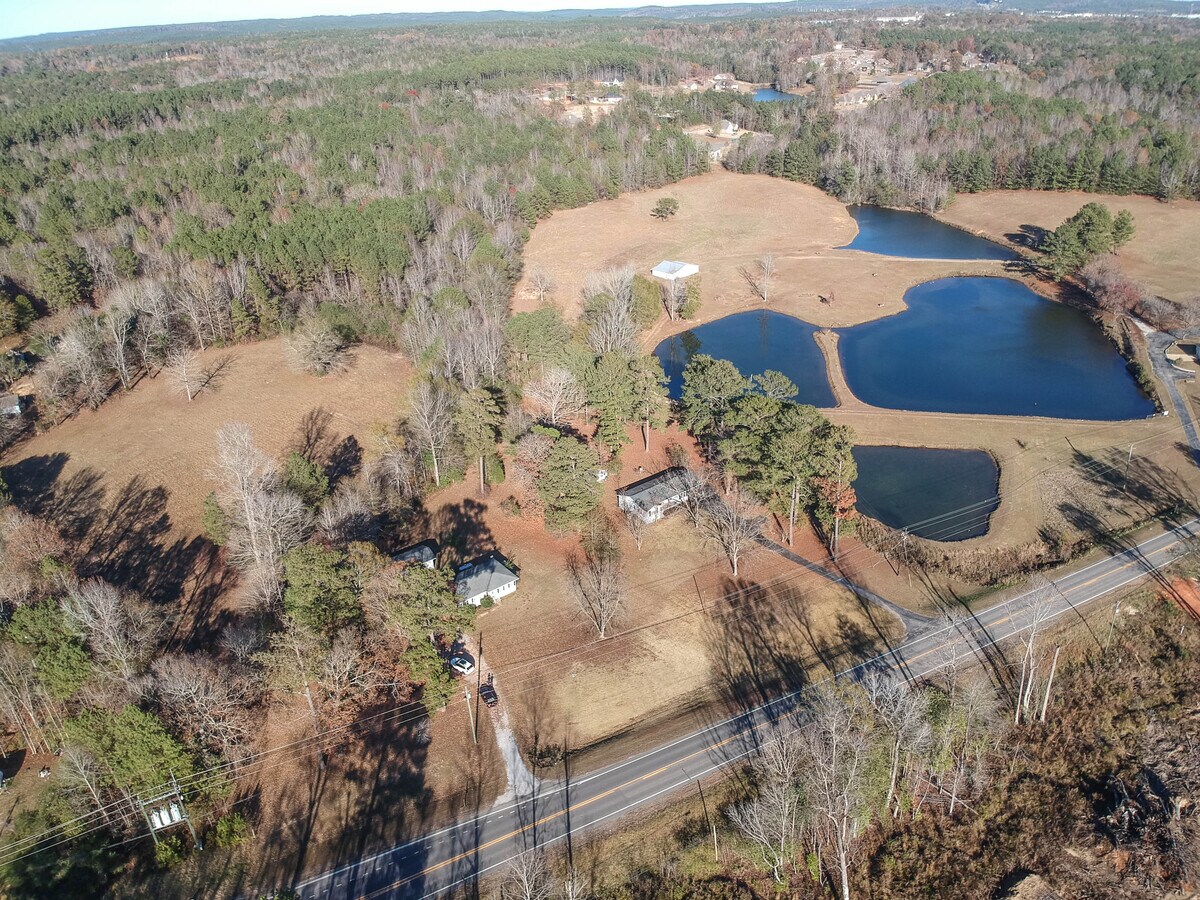 16414 US11, Vance, AL 35490 +/33 ACRES IN GROWING LOCATION