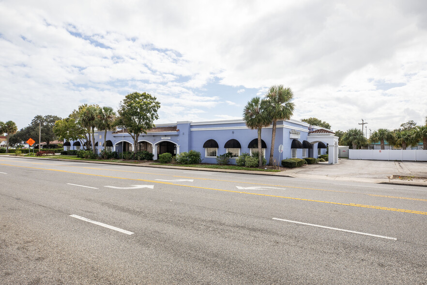 27 E Hibiscus Blvd, Melbourne, FL for sale - Building Photo - Image 2 of 23