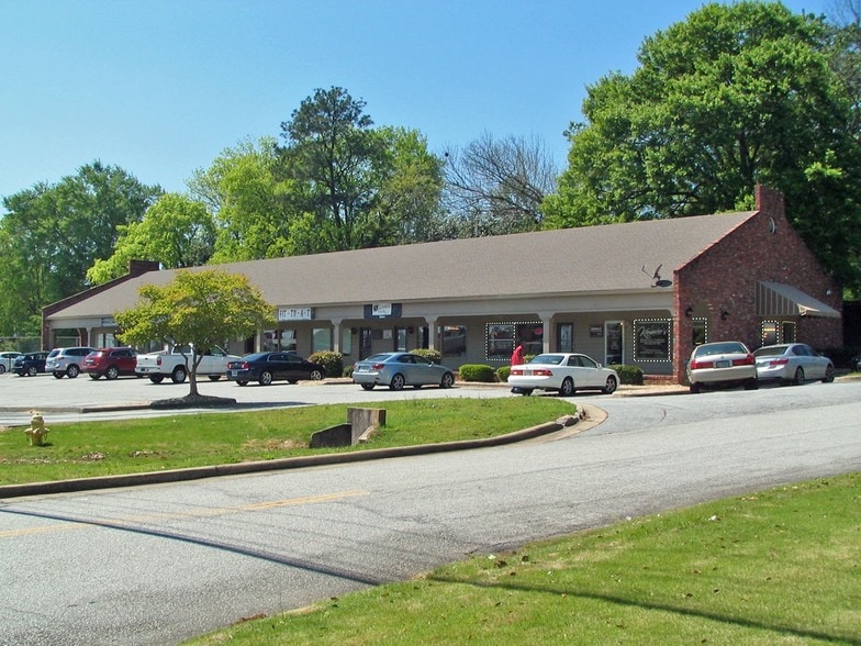 3551 Macon Rd, Columbus, GA for lease - Building Photo - Image 2 of 9