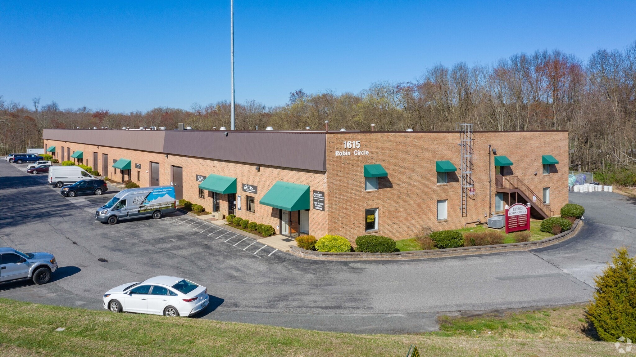 1615 Robin Cir, Forest Hill, MD for lease Building Photo- Image 1 of 9