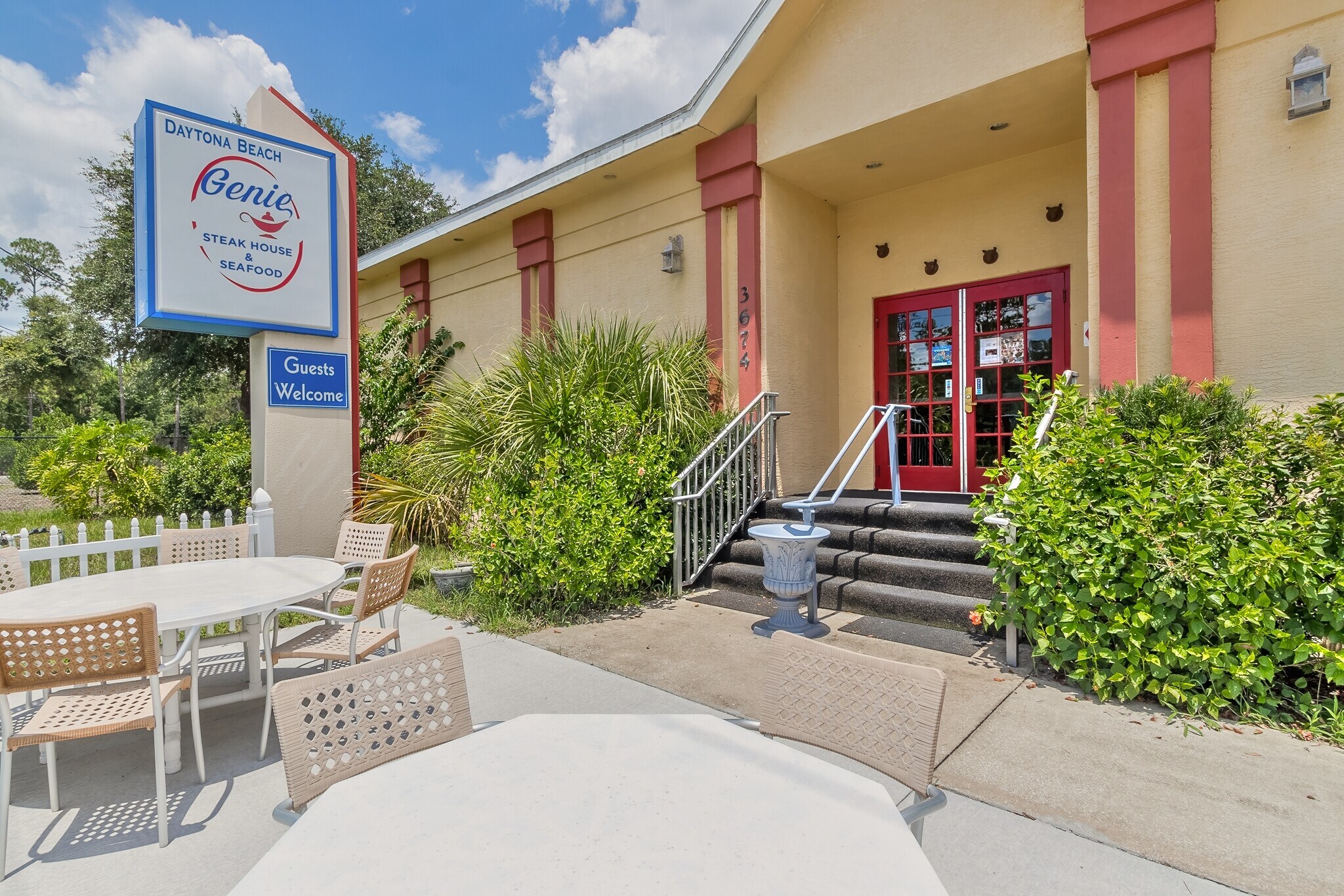 3674 W International Speedway Blvd, Daytona Beach, FL for sale Building Photo- Image 1 of 1