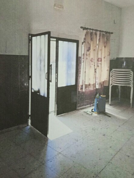 Retail in Torre de Santa María for sale - Building Photo - Image 3 of 12