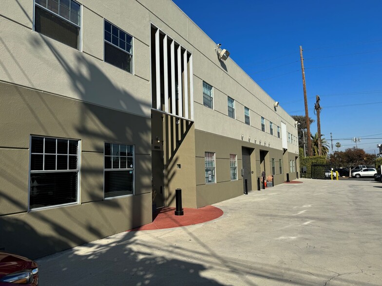 8950-8956 Ellis Ave, Los Angeles, CA for lease - Building Photo - Image 1 of 14