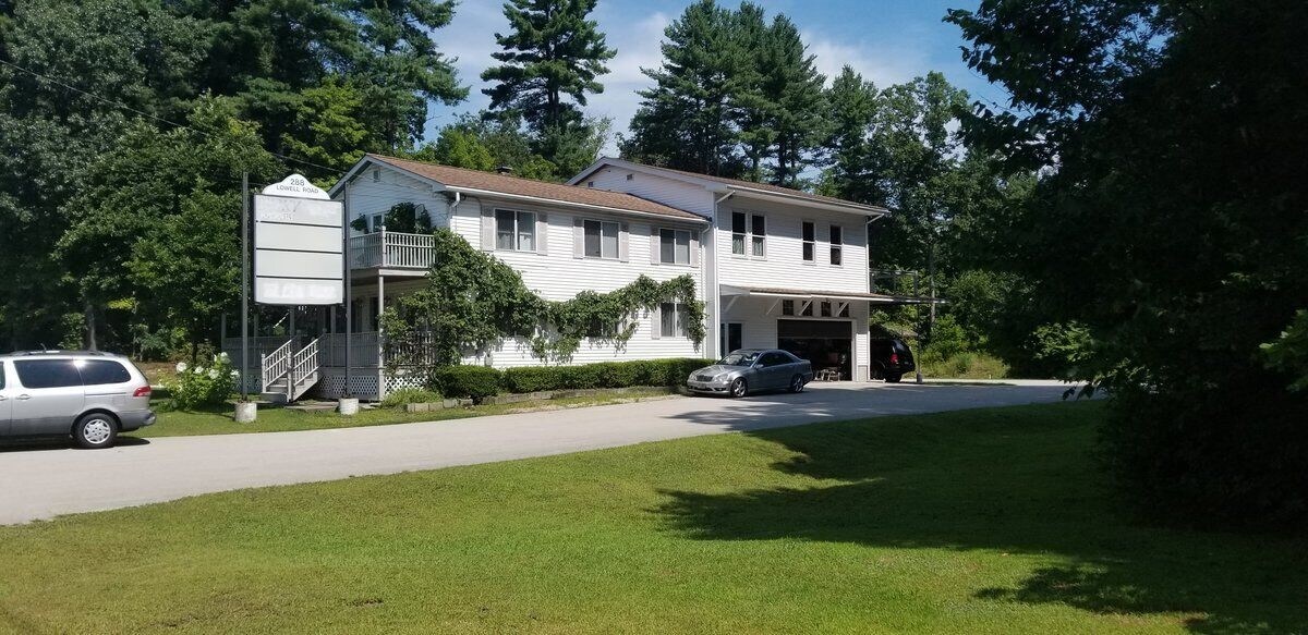288 Lowell Rd, Hudson, NH 03051