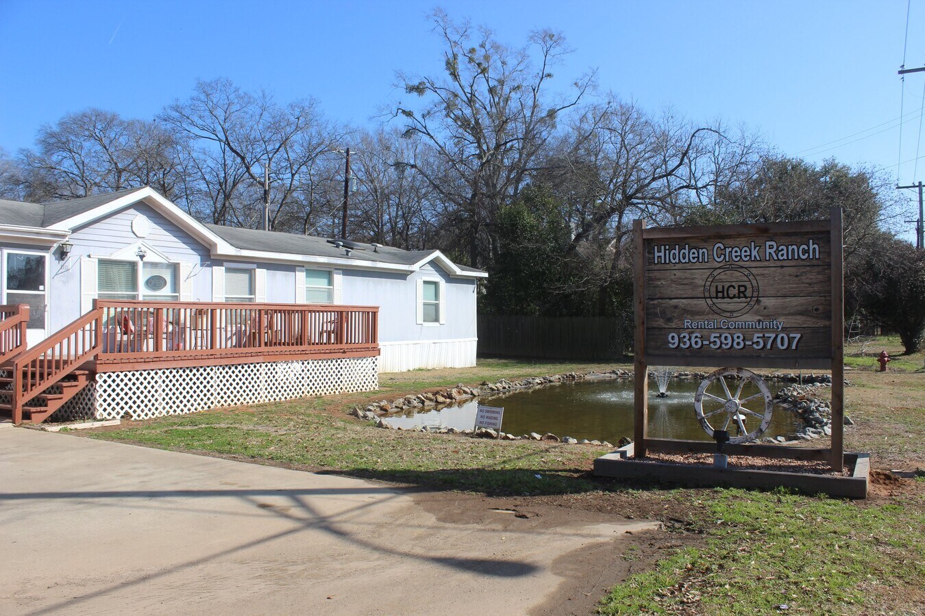 1111 Shelbyville St, Center, TX 75935