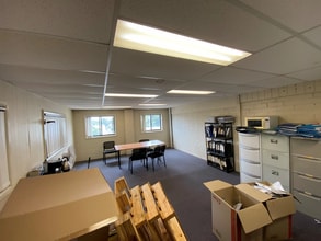 64-66 Oak Rd, Kirrawee for lease Interior Photo- Image 2 of 2