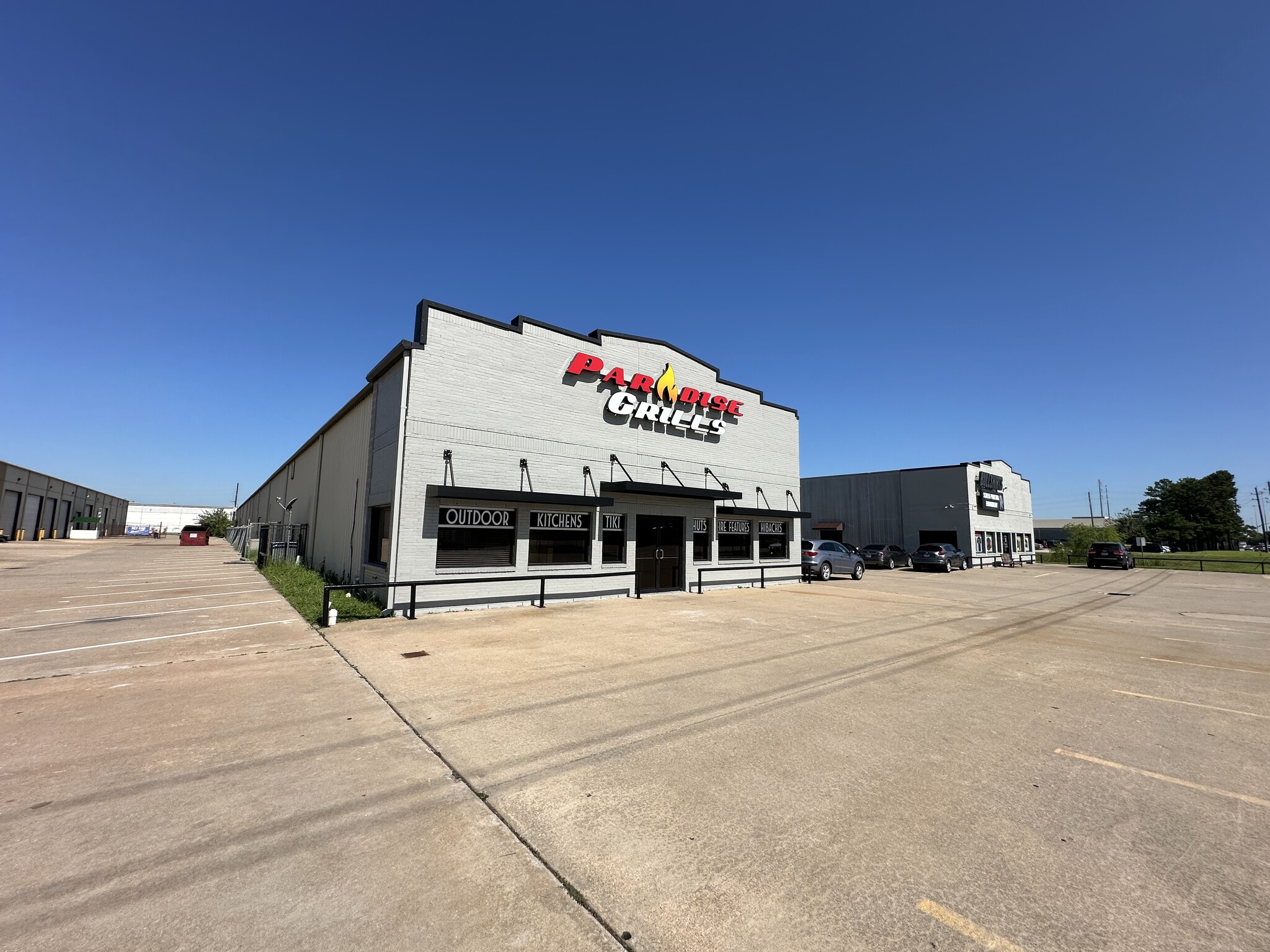 5485 W Sam Houston Pky N, Houston, TX for lease Building Photo- Image 1 of 2