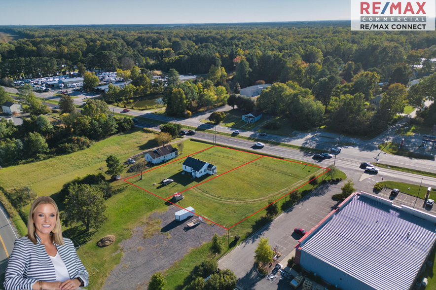 7214 George Washington Mem Hwy, Yorktown, VA for sale - Primary Photo - Image 1 of 13