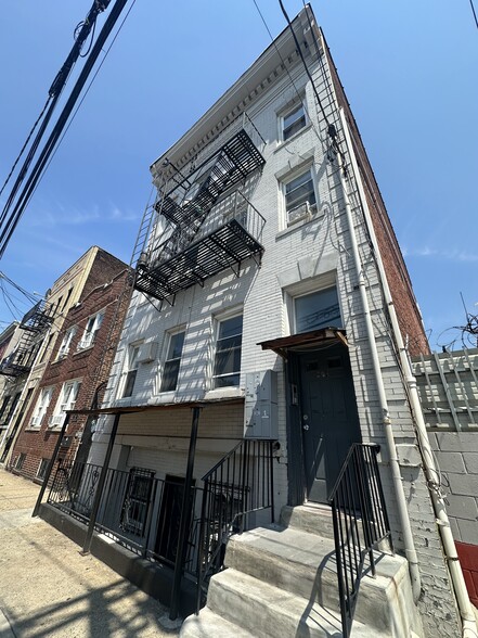 204 Parkhurst St, Newark, NJ for sale - Building Photo - Image 2 of 26