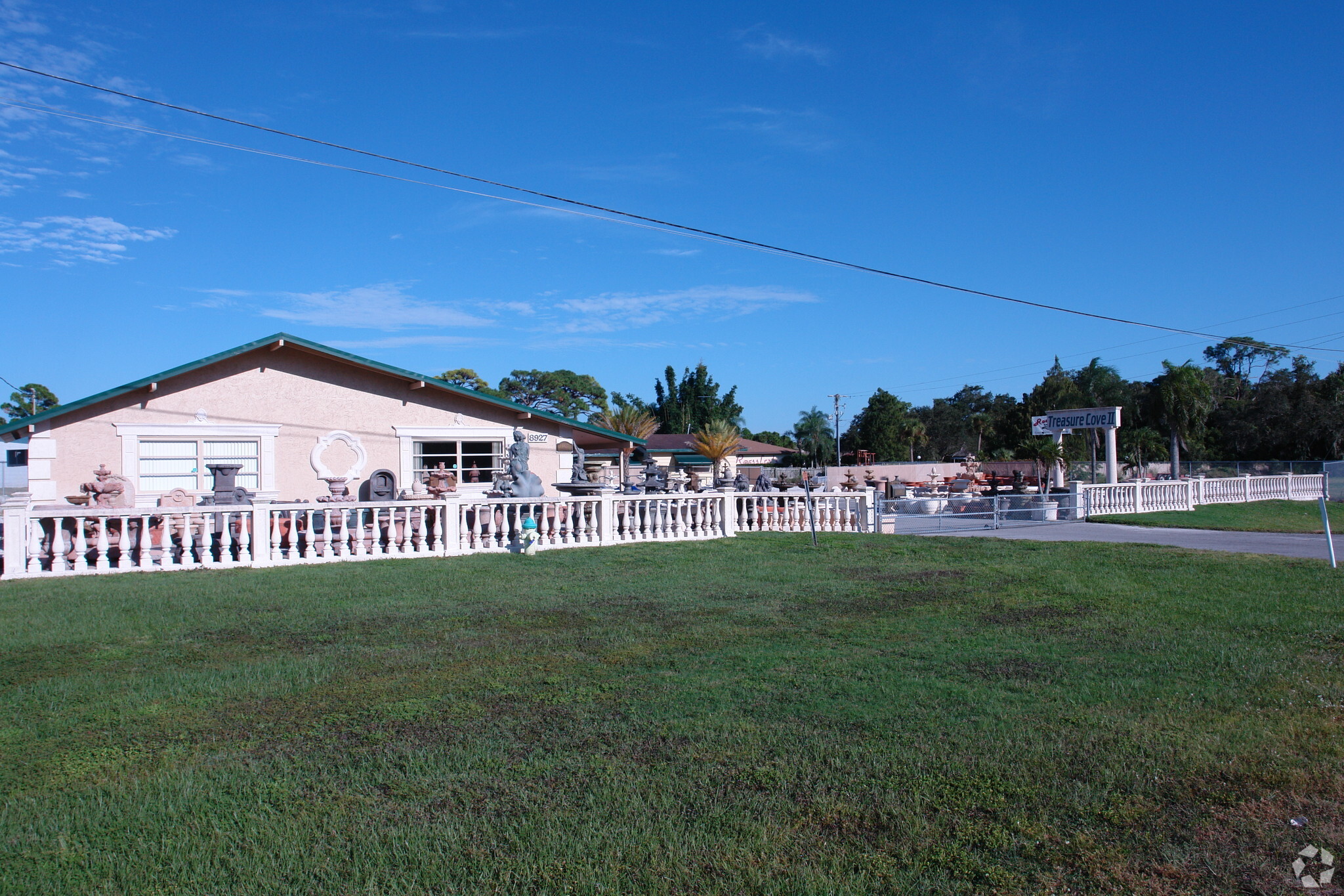 8927 S Tamiami Trl, Sarasota, FL for sale Primary Photo- Image 1 of 1