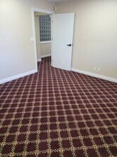 900 W 17th St, Santa Ana, CA for lease Interior Photo- Image 2 of 6