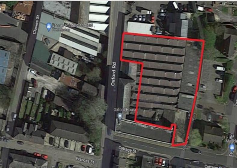 37 Crompton Rd, Macclesfield for sale - Primary Photo - Image 1 of 1