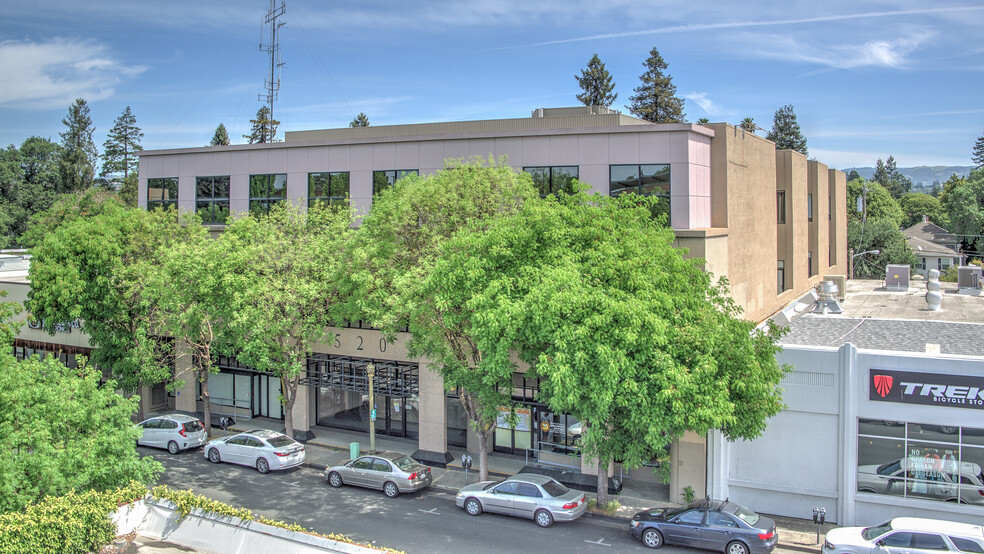 520 Mendocino Ave, Santa Rosa, CA for lease - Building Photo - Image 1 of 8