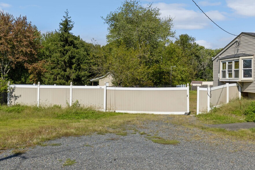 314 Ridge Rd, Dayton, NJ 08810 Office for Sale