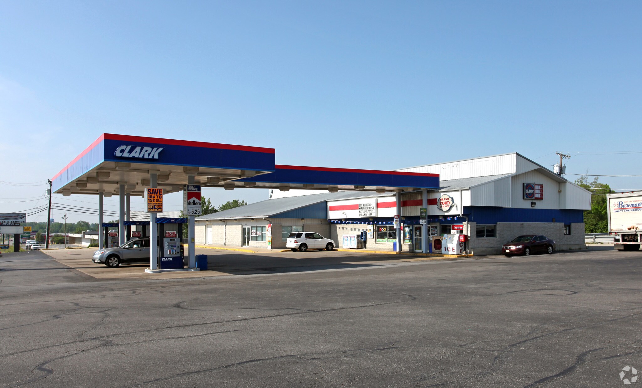 1411 N Coliseum Blvd, Fort Wayne, IN for sale Primary Photo- Image 1 of 1