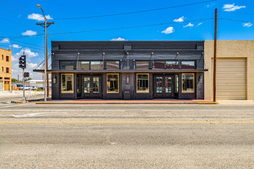 38 N Chadbourne St, San Angelo, TX for sale - Building Photo - Image 3 of 36