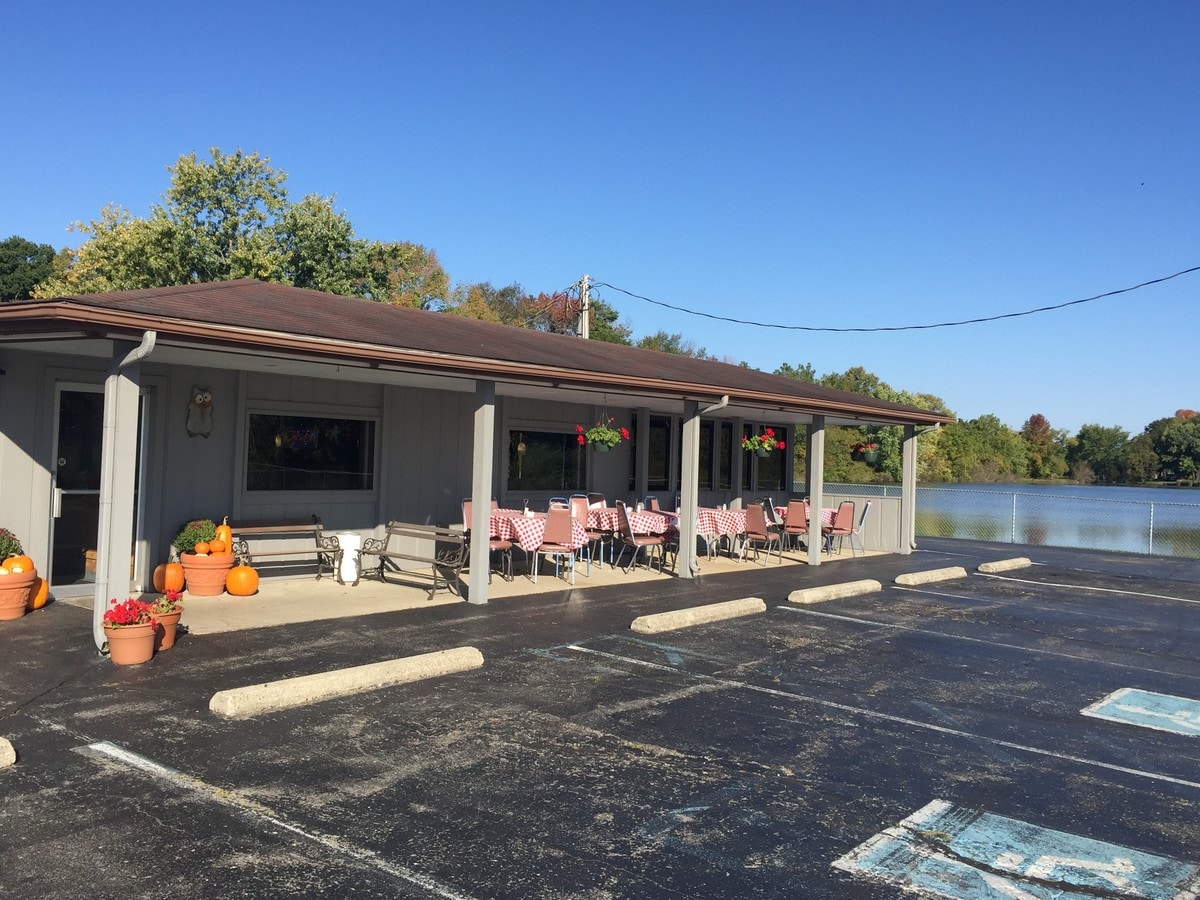 1219 National Rd, Cambridge City, IN 47327
