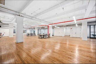 50 W 17th St, New York, NY for lease Interior Photo- Image 2 of 13