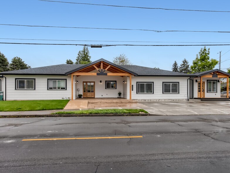 1330 SE Walnut St, Hillsboro, OR 97123