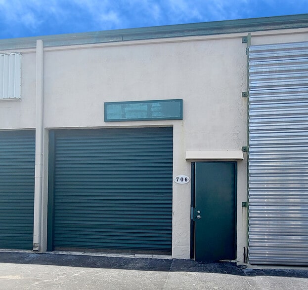 1769-1791 Blount Rd, Pompano Beach, FL for lease - Building Photo - Image 2 of 6