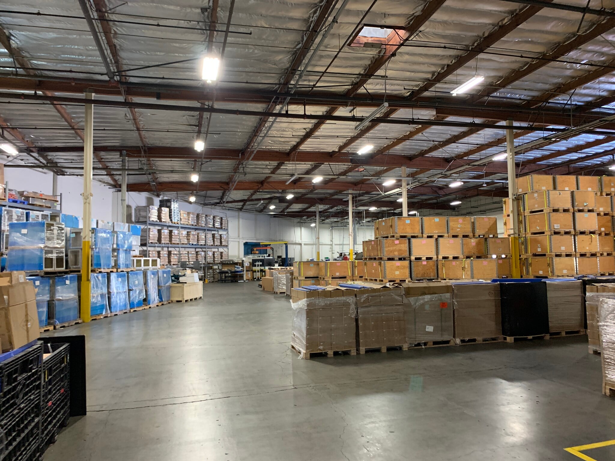 3550 Tyburn St, Los Angeles, CA for lease Interior Photo- Image 1 of 4