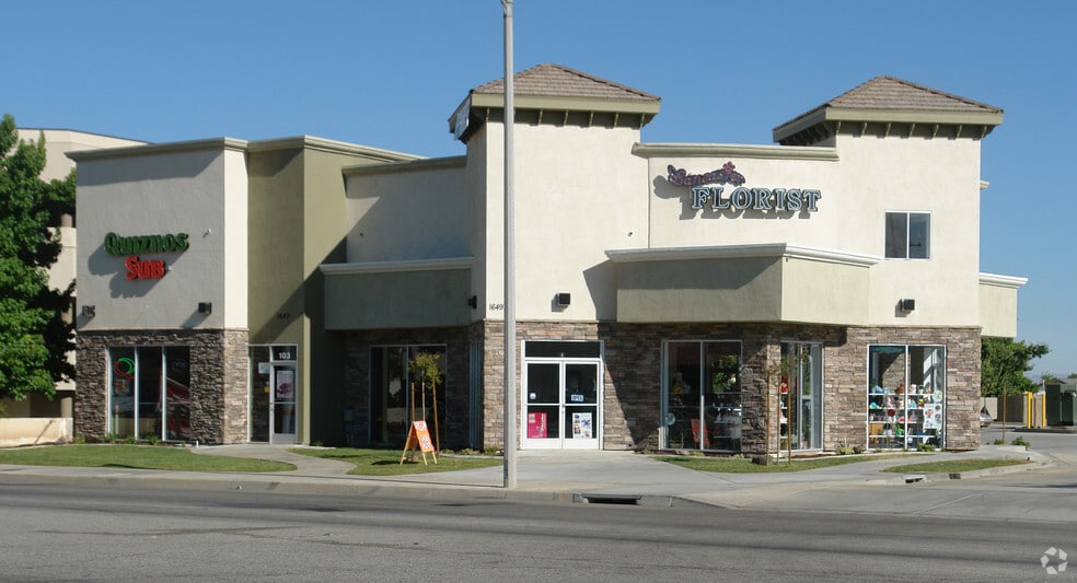 1647-1649 W Avenue J, Lancaster, CA for lease - Building Photo - Image 3 of 11