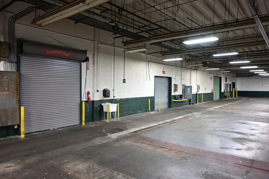 1 Walker Rd, Martinsville, VA for sale - Interior Photo - Image 2 of 13