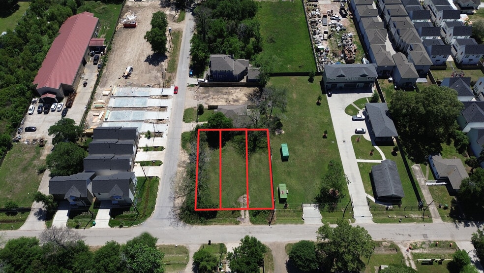 5600 Bertellis ln, Houston, TX for sale - Building Photo - Image 1 of 10