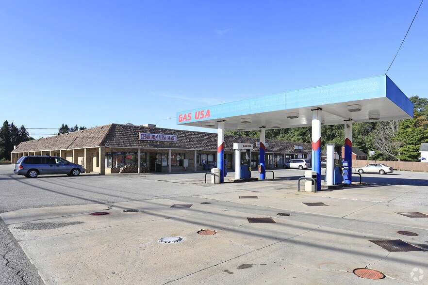 12797 Mayfield Rd, Chardon, OH for lease - Primary Photo - Image 1 of 6