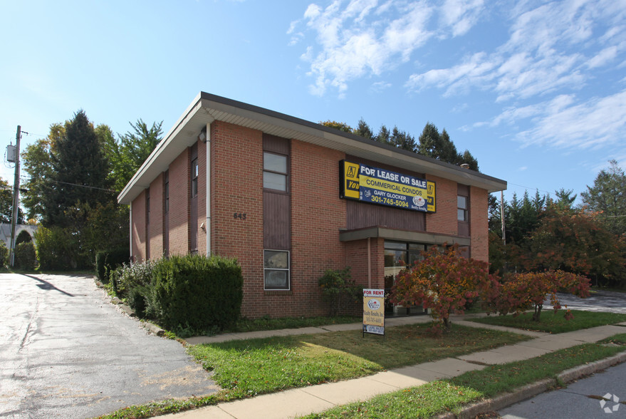 645 First St, Hagerstown, MD for sale - Primary Photo - Image 1 of 1