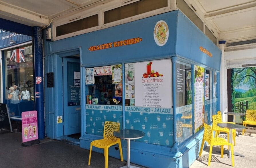 The Arcade, Bognor Regis for lease - Building Photo - Image 1 of 5