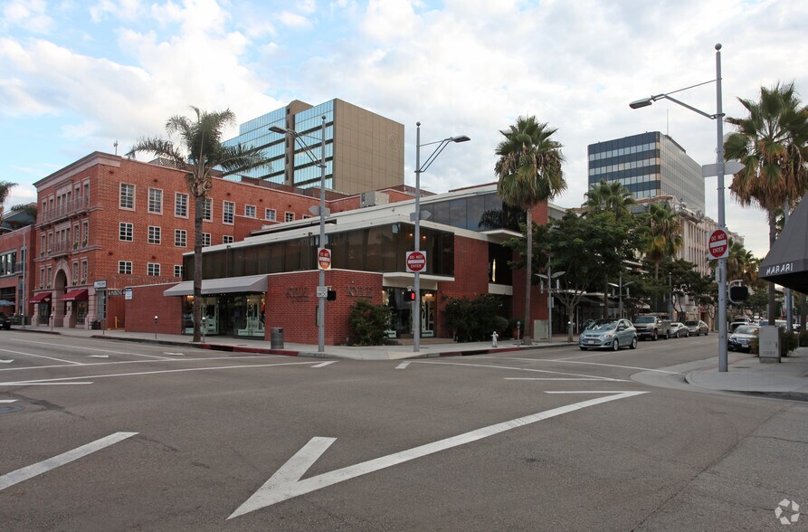 9625-9647 Brighton Way, Beverly Hills, CA for lease - Building Photo - Image 2 of 11