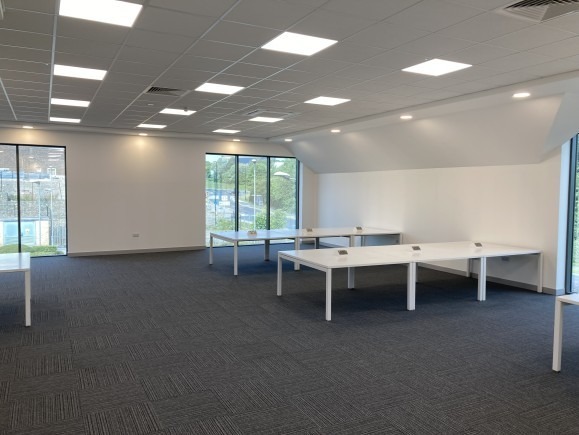 Poplar Way, Catcliffe for lease Interior Photo- Image 1 of 3