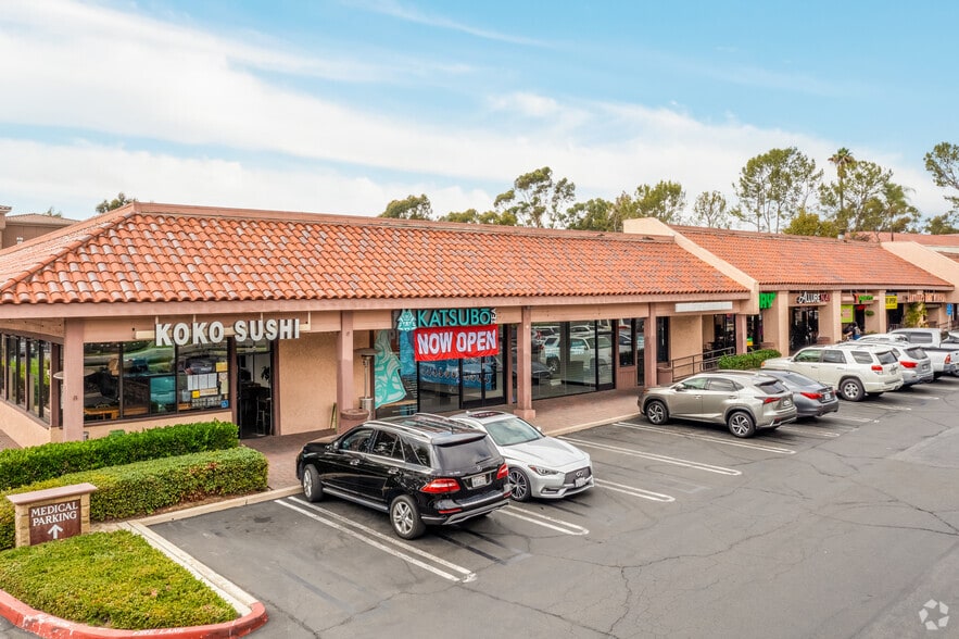 28251 Marguerite Pky, Mission Viejo, CA for lease - Building Photo - Image 1 of 4