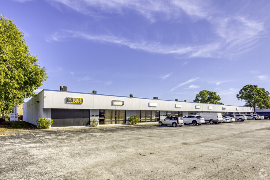 5001-5019 W Rio Vista Ave, Tampa, FL for lease - Building Photo - Image 2 of 5