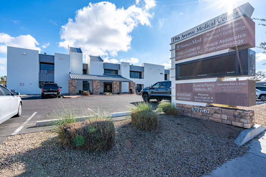 6707 N 19th Ave, Phoenix, AZ for lease - Building Photo - Image 3 of 8