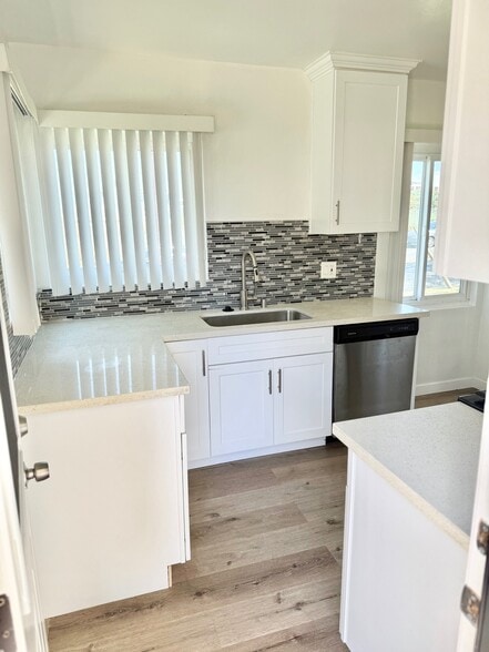 1112 E Imperial Ave, El Segundo, CA for sale - Building Photo - Image 3 of 13