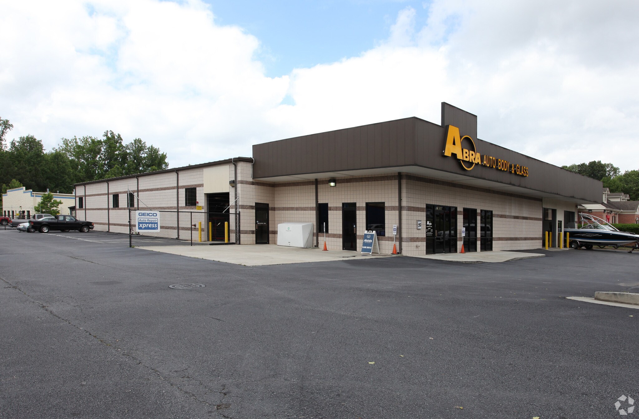 631 Indian Trail Lilburn Rd, Lilburn, GA for lease Primary Photo- Image 1 of 3