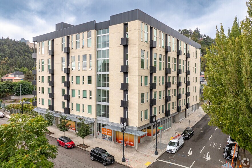 2211 SW 4th Ave, Portland, OR for sale - Primary Photo - Image 1 of 1