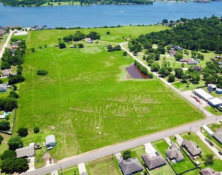 10494 Cude Cemetery Rd, Willis, TX for sale - Building Photo - Image 3 of 7