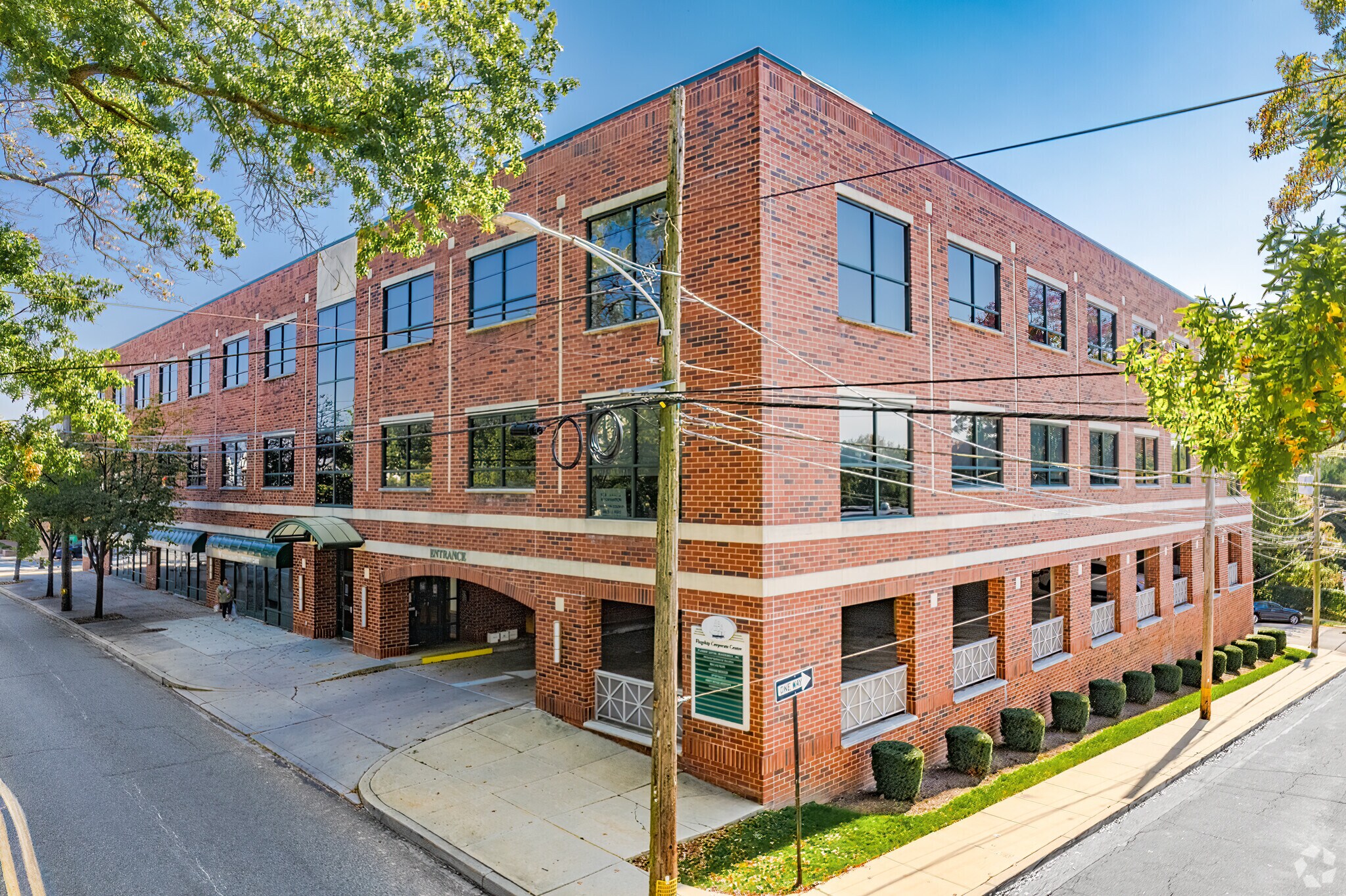 2 W Baltimore Ave, Media, PA 19063