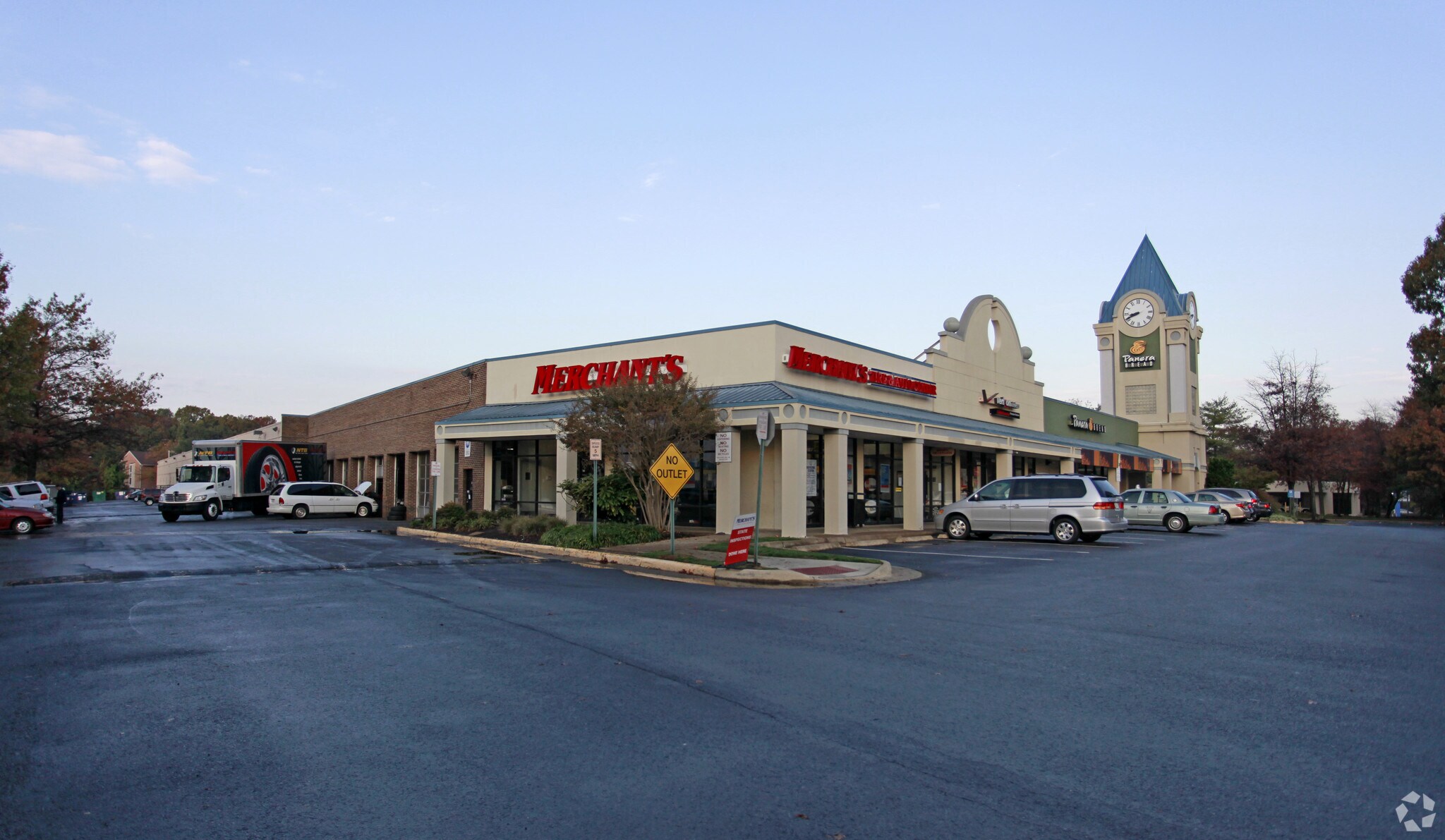 62286230 Rolling Rd, Springfield, VA 22152 Retail for Lease