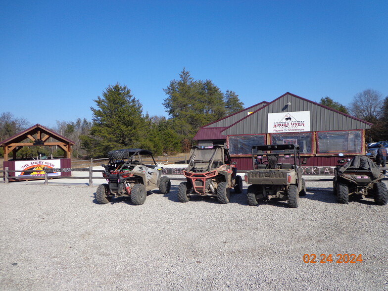 2570 N Saint Helen Rd, Saint Helen, MI for sale - Building Photo - Image 1 of 10