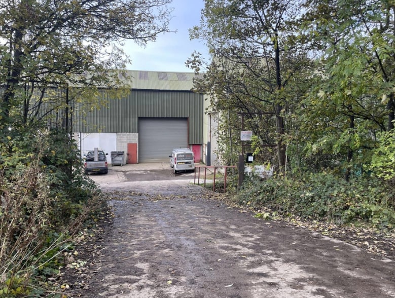 Wakefield Road, Scissett for sale - Building Photo - Image 2 of 3