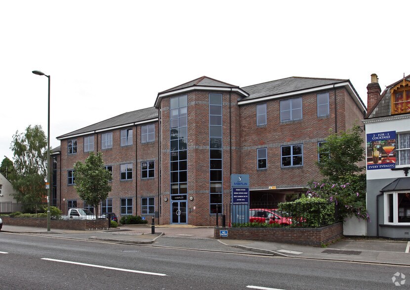 459463 London Rd, Camberley, GU15 3JA