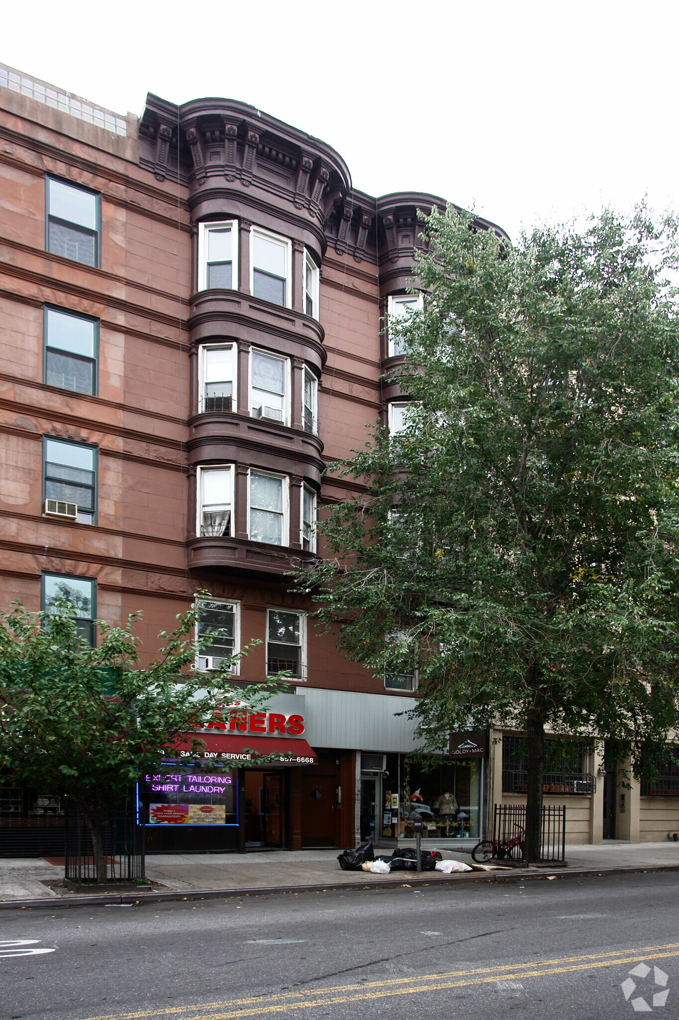 219 5th Ave, Brooklyn, NY for sale Primary Photo- Image 1 of 1