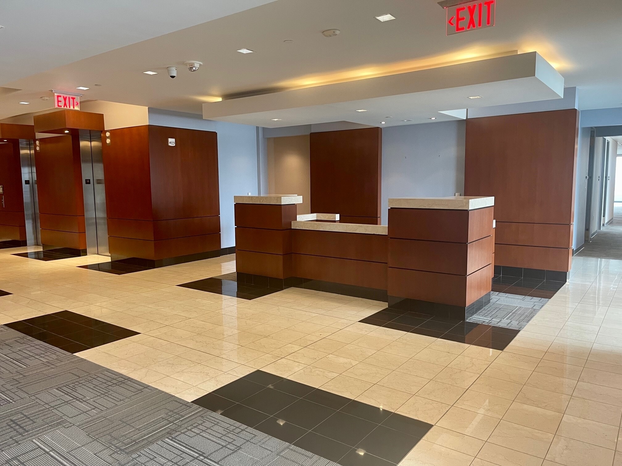 440 Monticello Ave, Norfolk, VA for lease Building Photo- Image 1 of 7